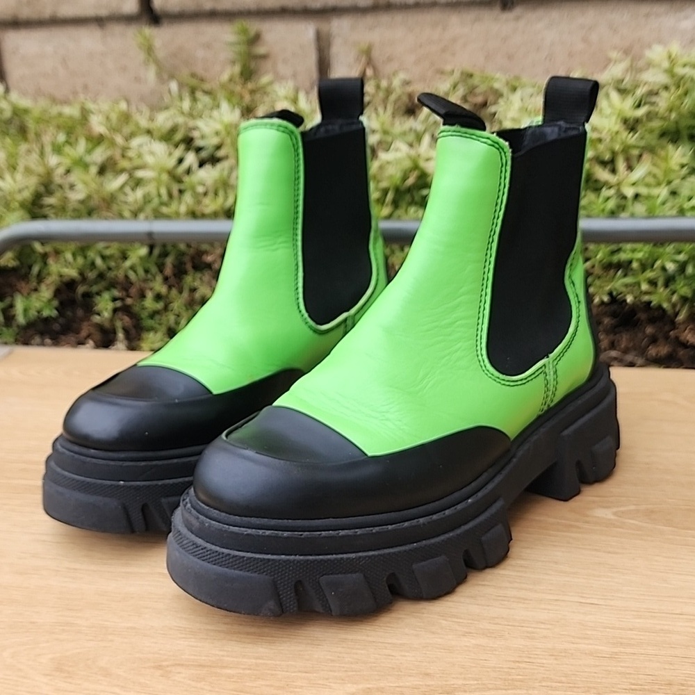 GANNI Leather Mid-Calf Chunky Cleated Chelsea Boots — Flash Green / Black Sz 35